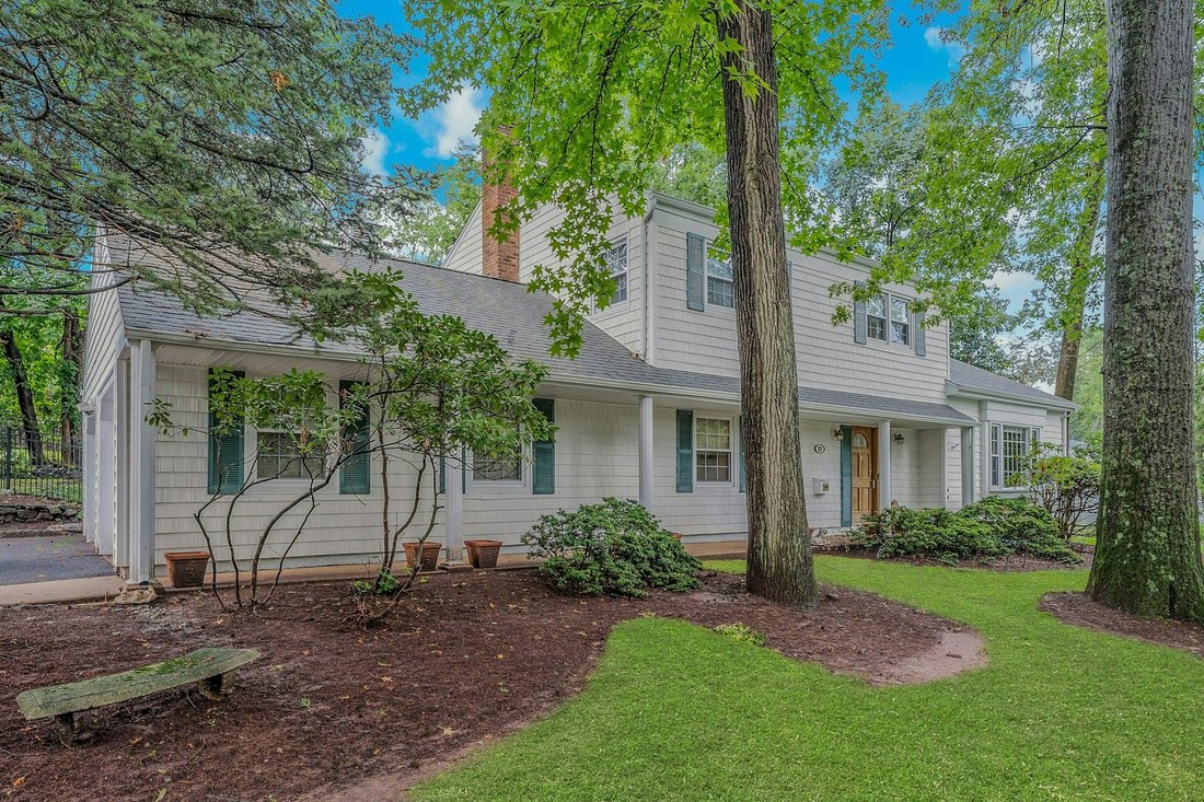 Townhouse in Cedar Grove, New Jersey, United States 2 - 18600770