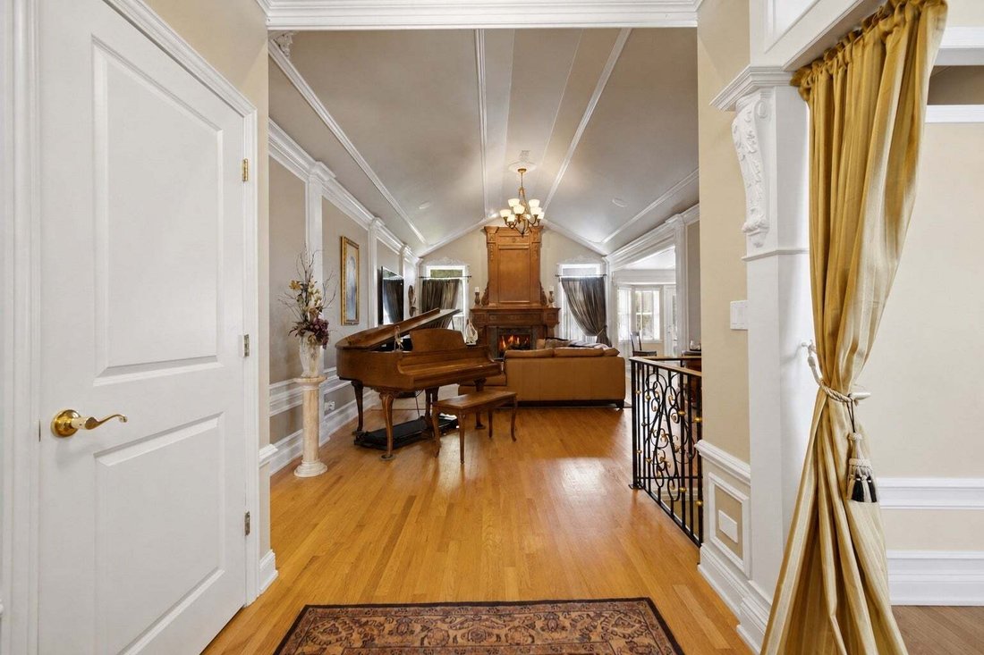 House in New Lenox, Illinois, United States 5 - 18597481