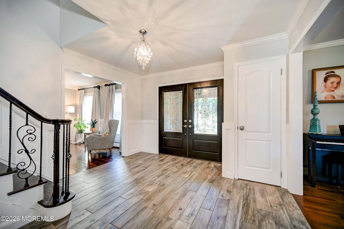 House in Freehold Township, New Jersey, United States 5 - 18600775