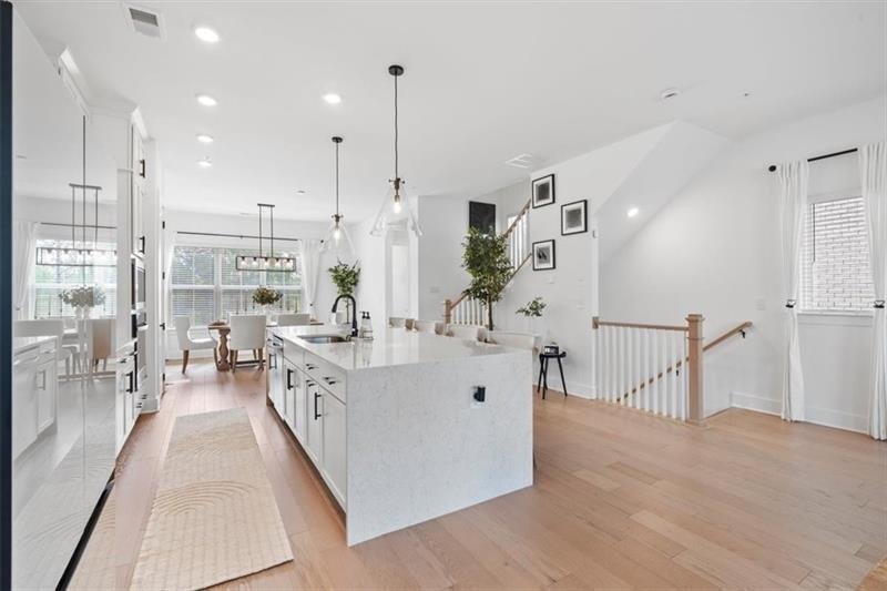 Townhouse in Roswell, Georgia, United States 5 - 18597065