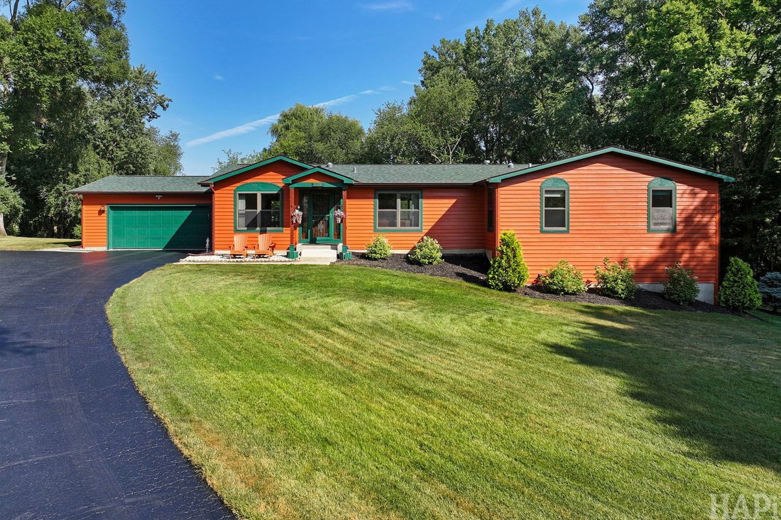 House in Fox Lake, Illinois, United States 1 - 18597548