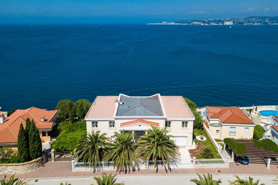 Villa in Crveni Vrh, Istria County, Croatia 1 - 18598533