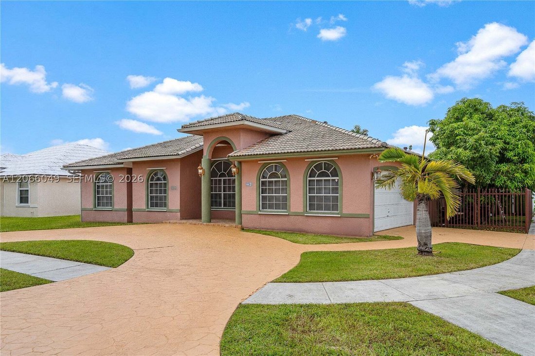 House in Miami, Florida, United States 2 - 18596752