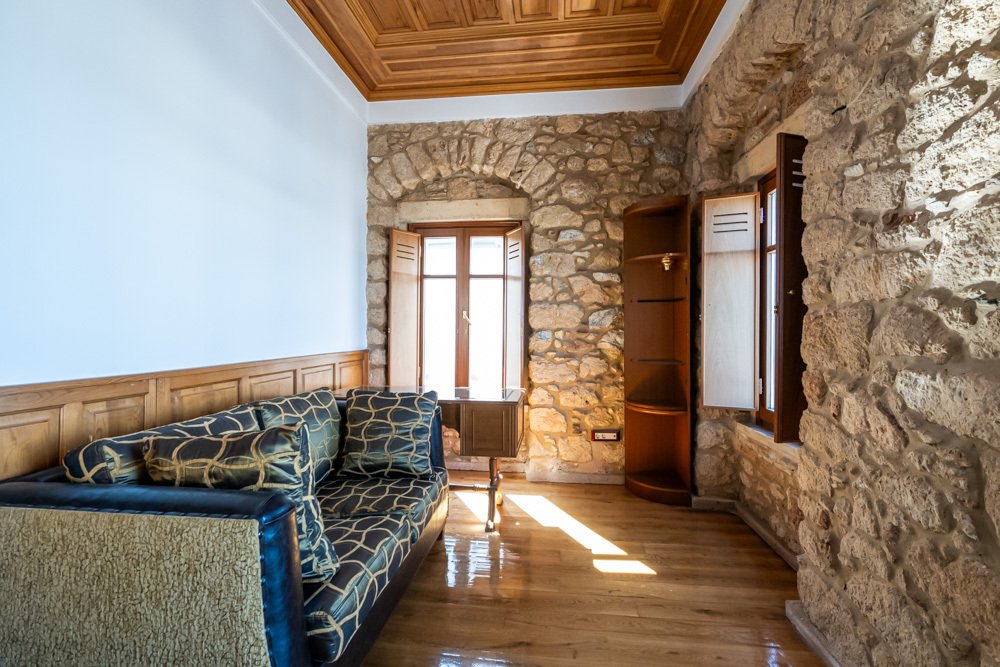 Lefktro, Peloponnese, Western Greece and the Ionian, Greece 4 - 18600207