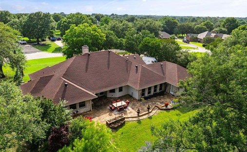 House in Saint Paul, Texas, United States 1