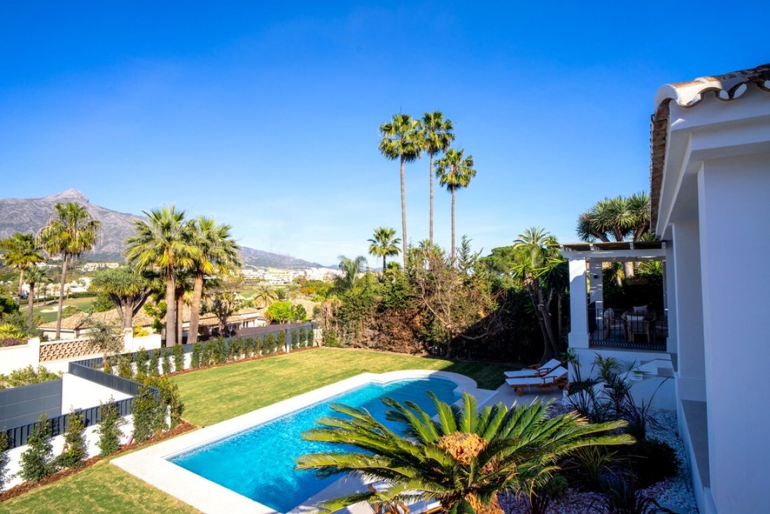 Villa in Nueva Andalucia, Marbella, Spain 4 - 18597053