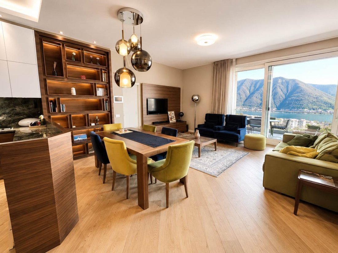 Apartment in Campione d'Italia, Lombardy, Italy 3 - 17673723