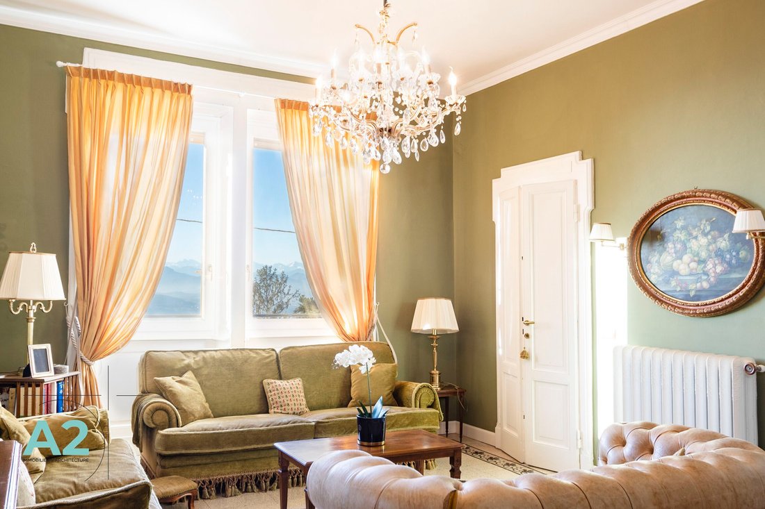 Villa in Brunate, Lombardy, Italy 2 - 18599932