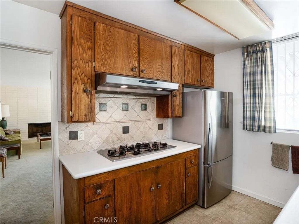 Monterey Park, California, United States 5 - 18597926