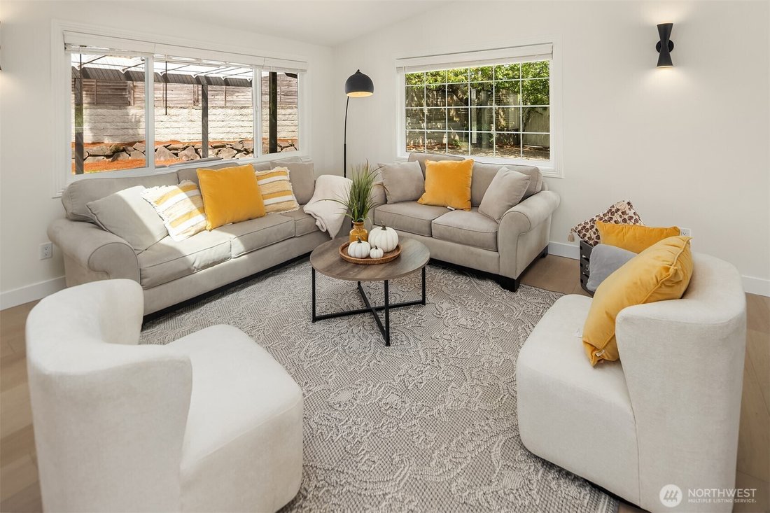 House in Bellevue, Washington, United States 5 - 18600875