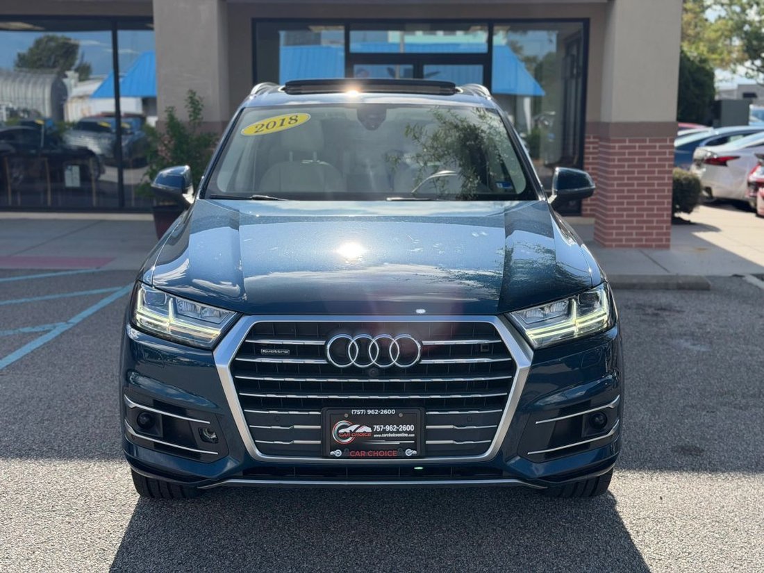 Suv in Virginia Beach, VA, United States 3 - 18603070