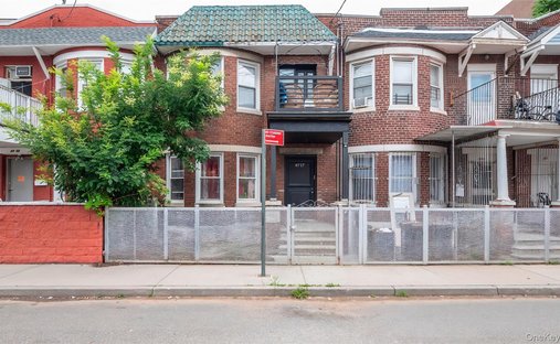 House in New York, New York, United States 1