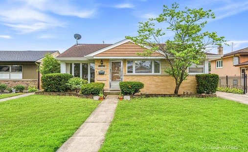 House in Niles, Illinois, United States 1