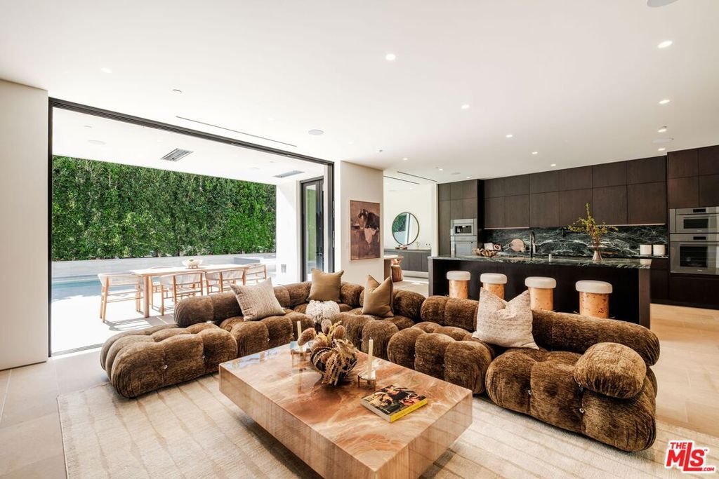 House in Beverly Hills, California, United States 5 - 18601064