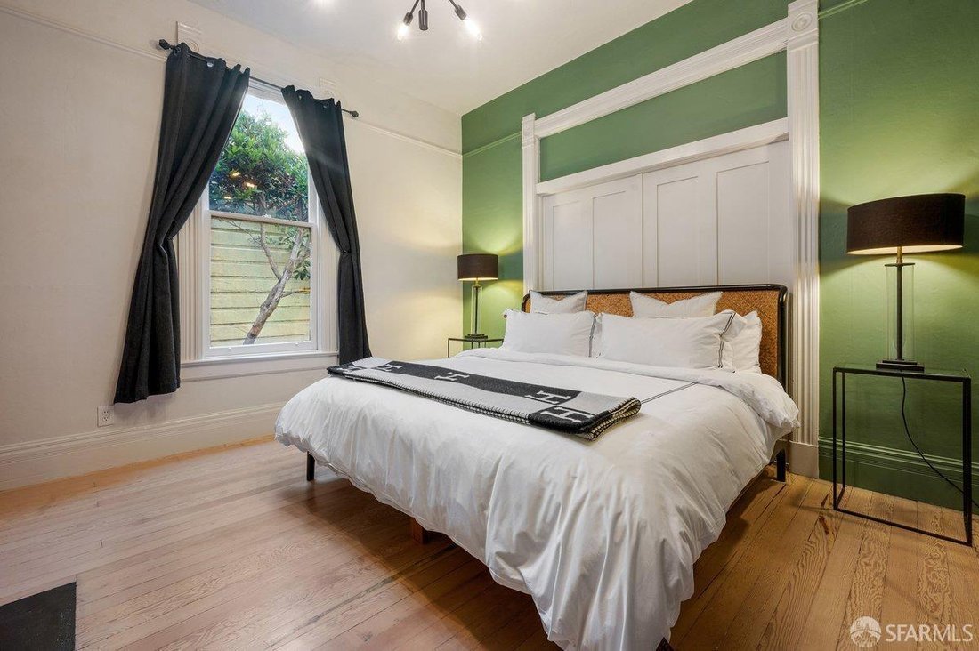 Condo in San Francisco, California, United States 2 - 18599629