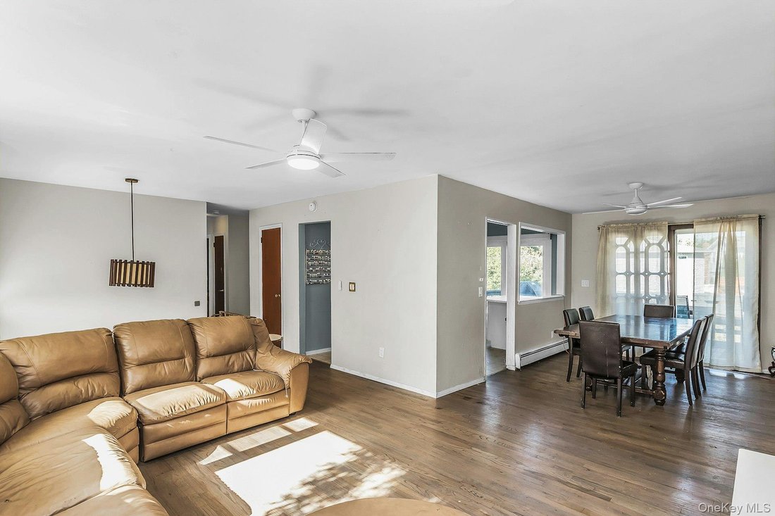 House in Bayville, New York, United States 2 - 18602377