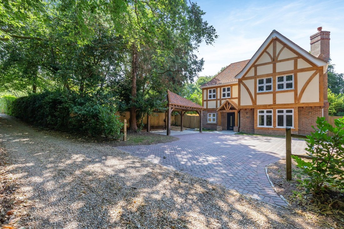 Casa in Almshouse Common, Haslemere, Inghilterra 1 - 18203307