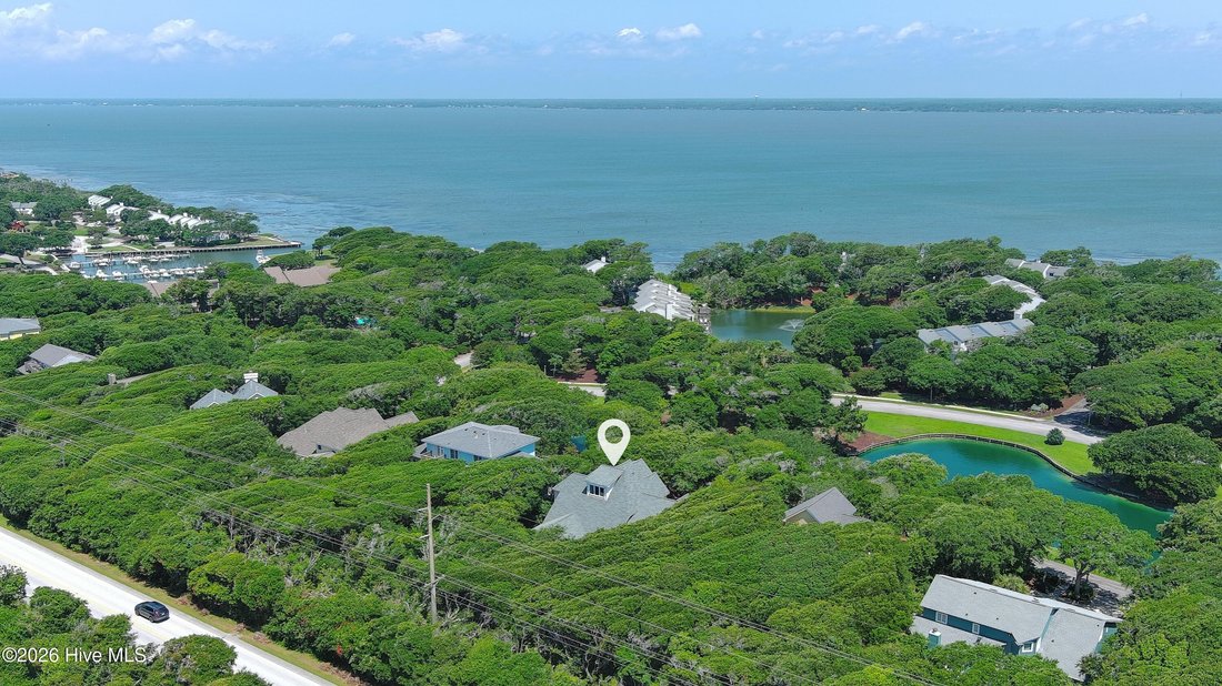 House in Pine Knoll Shores, North Carolina, United States 2 - 18600897
