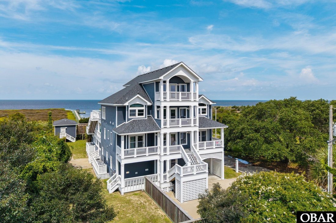 House in Waves, North Carolina, United States 1 - 18490945