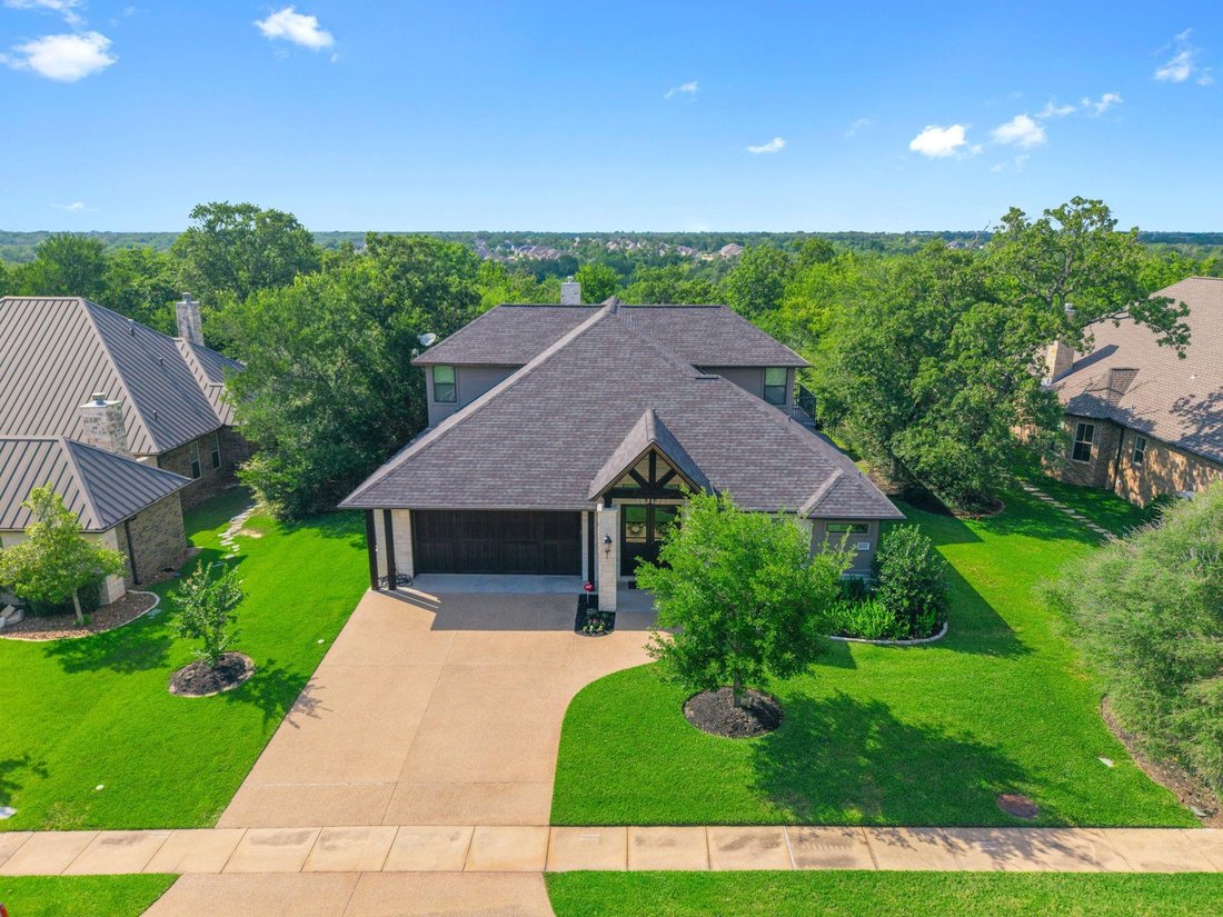 House in Bryan, Texas, United States 2 - 18597934