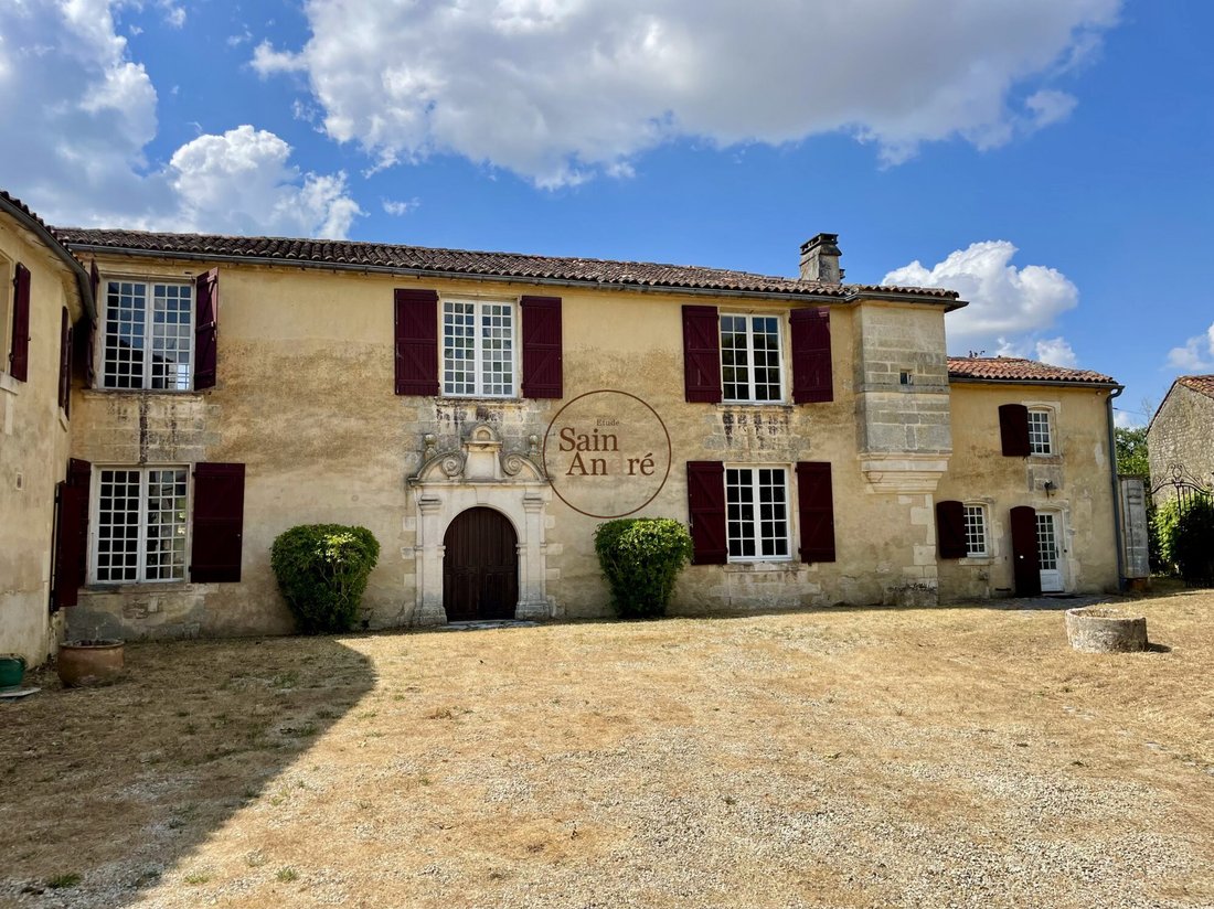 House in Jarnac, Nouvelle-Aquitaine, France 2 - 18604042