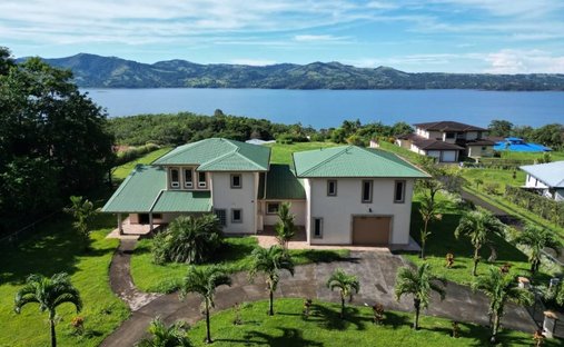 House in Nuevo Arenal, Guanacaste Province, Costa Rica 1