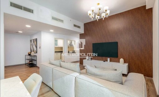 Apartment in Jumeirah Beach Residence, Dubai, United Arab Emirates 1