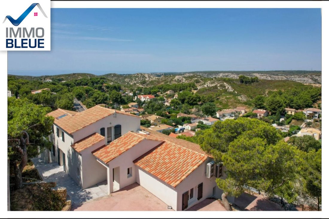 Villa in Ensuès-la-Redonne, Provence-Alpes-Côte d'Azur, France 2 - 18598089