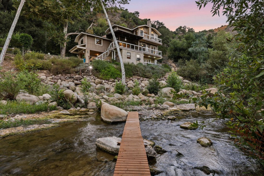 Ojai, California, United States 1 - 18600364