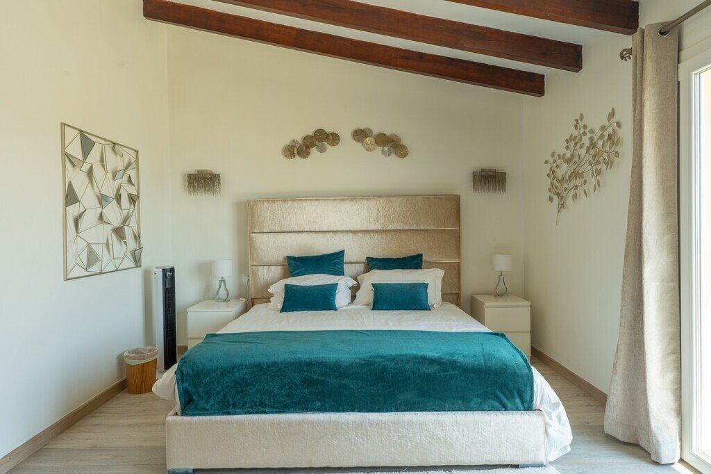 Villa in Sol de Mallorca, Calvia, Balearic Islands 4 - 18599623