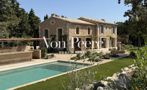 House in Eygalières, Provence-Alpes-Côte d'Azur, France 1