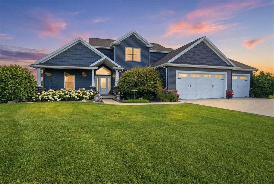 House in Bloomington, Illinois, United States 4 - 18601376