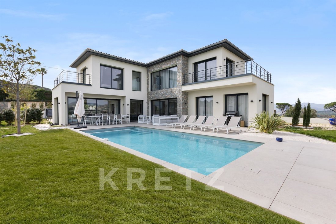 Villa in Nartelle-Noyer-Bellevue-bd des Sardinaux, Sainte-Maxime, France 2 - 18603084
