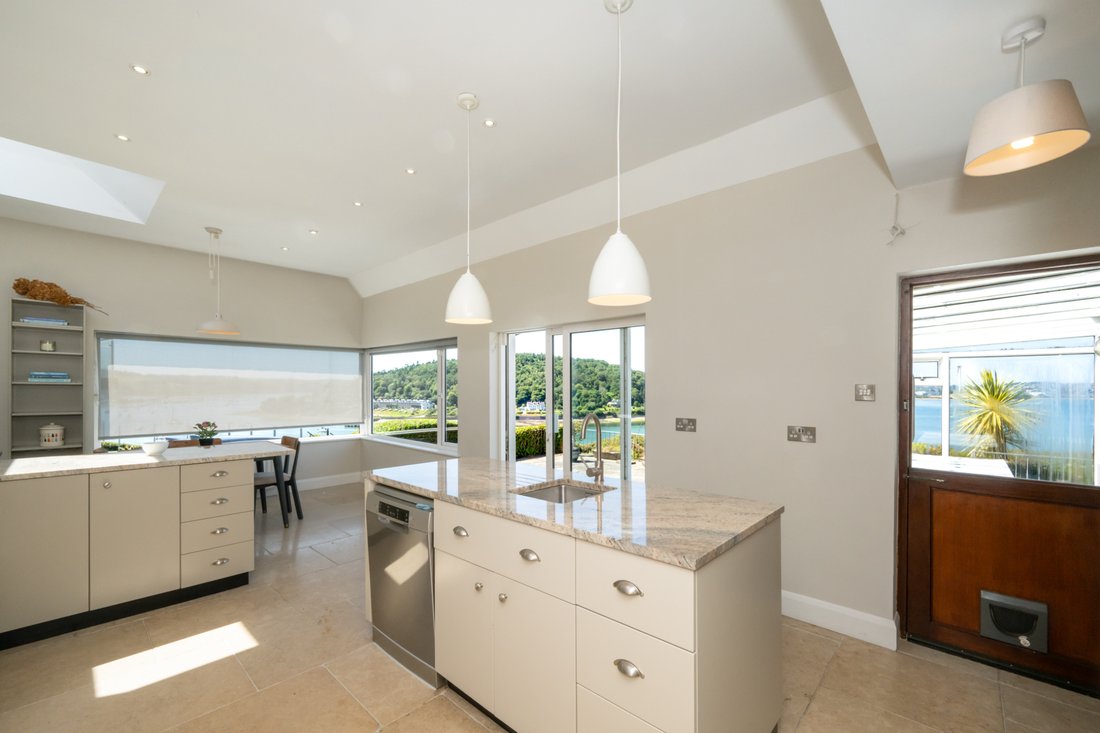 House in Crosshaven, County Cork, Ireland 5 - 18596632