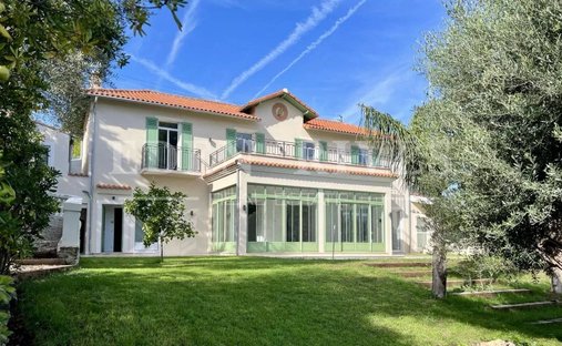 House in Fontmerle, Antibes, France 1
