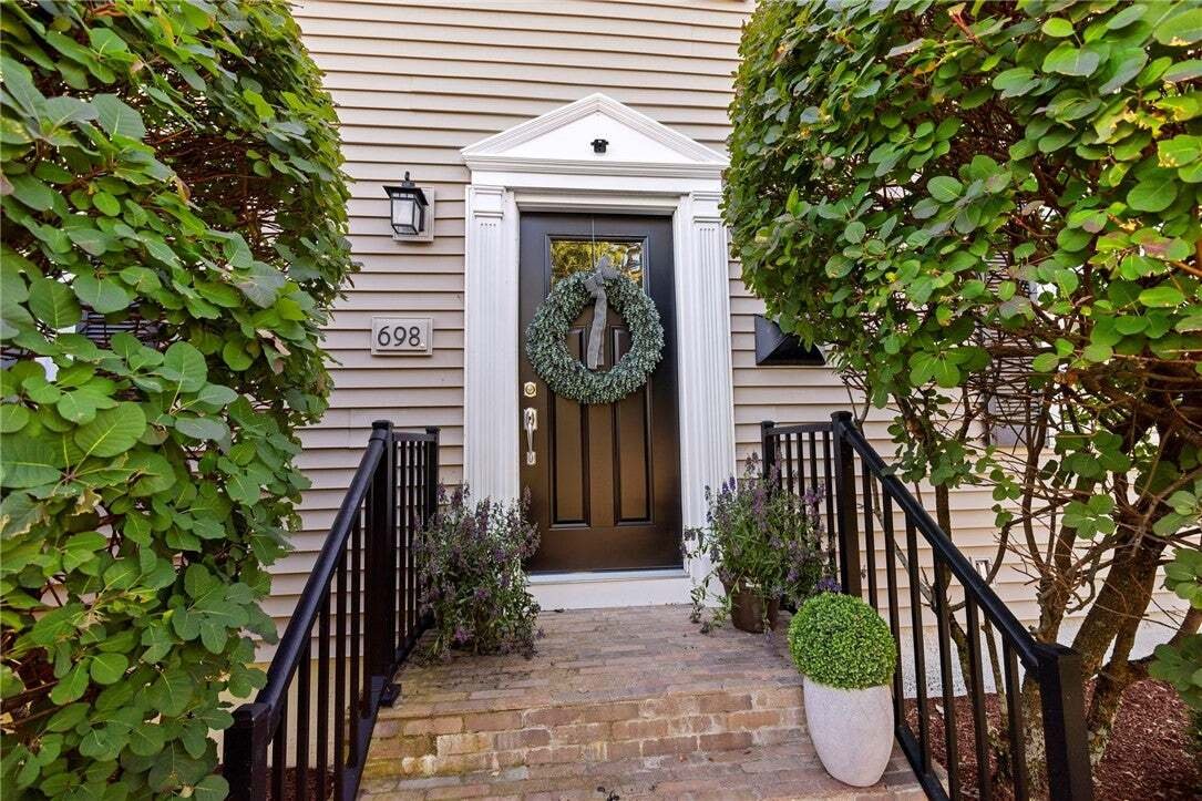 House in Cumberland, Rhode Island, United States 2 - 18600048