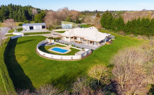 House in Pleasant Point, Canterbury, New Zealand 1