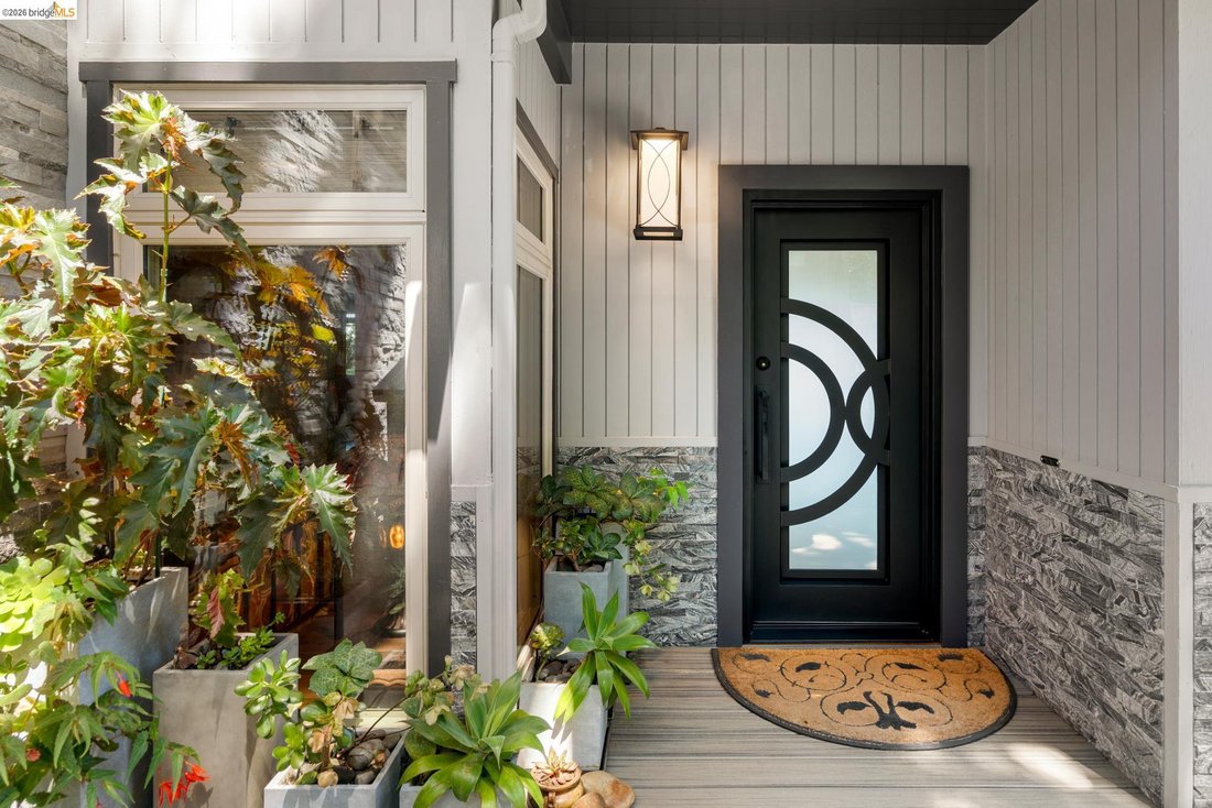 House in Oakland, California, United States 2 - 18603618