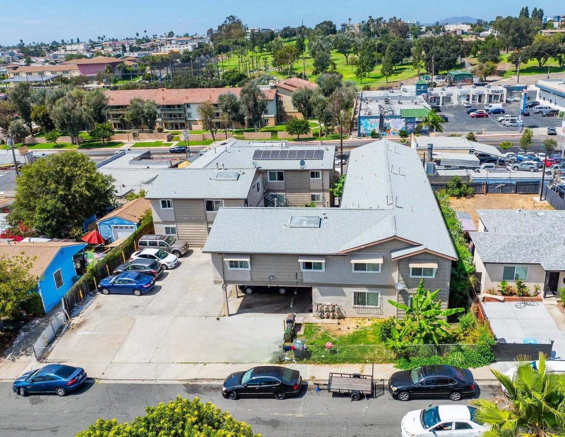 San Diego, California, United States 1 - 18602028