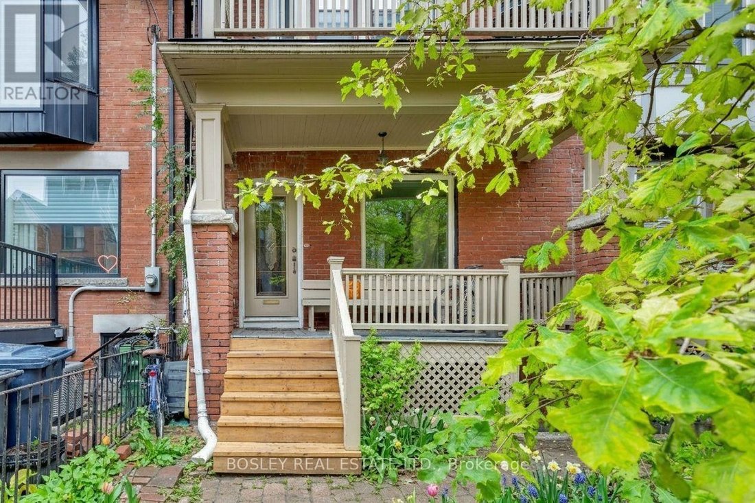 House in Toronto, Ontario, Canada 3 - 18603507