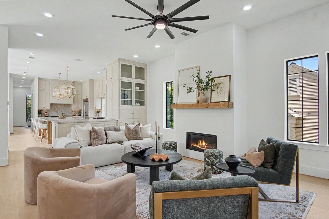 House in Houston, Texas, United States 3 - 18602086