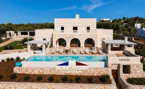 Villa in Tamburroni-Grottone-Rosara, Ostuni, Apulia 1