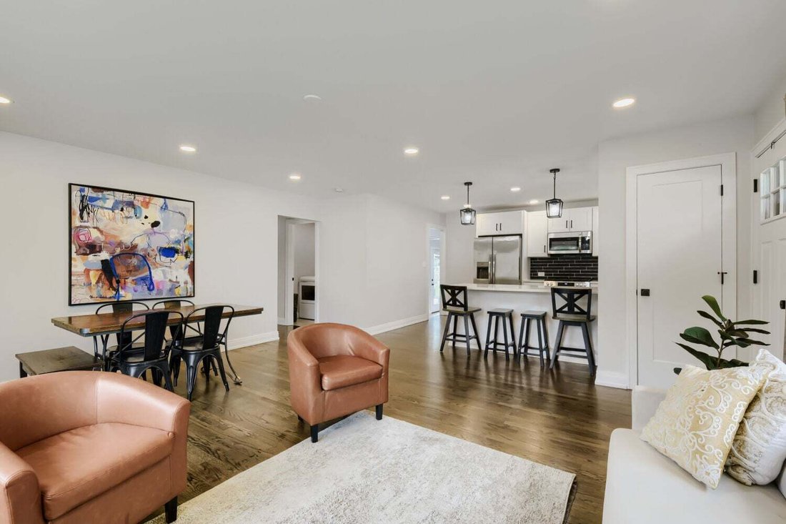 House in Wheaton, Illinois, United States 5 - 18601490