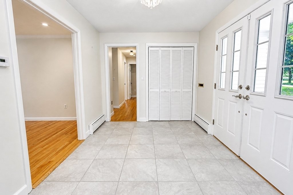 House in Longmeadow, Massachusetts, United States 4 - 18594895