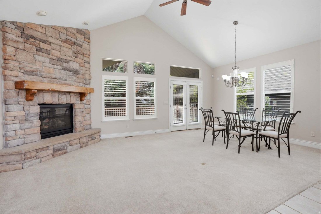Townhouse in Holladay, Utah, United States 5 - 18600550