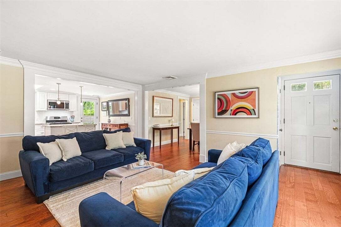 House in Barrington, Rhode Island, United States 4 - 18599755
