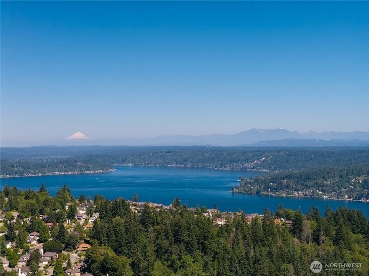House in Bellevue, Washington, United States 1 - 18604076