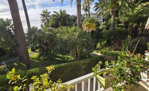 Apartment in Menton, Provence-Alpes-Côte d'Azur, France 1