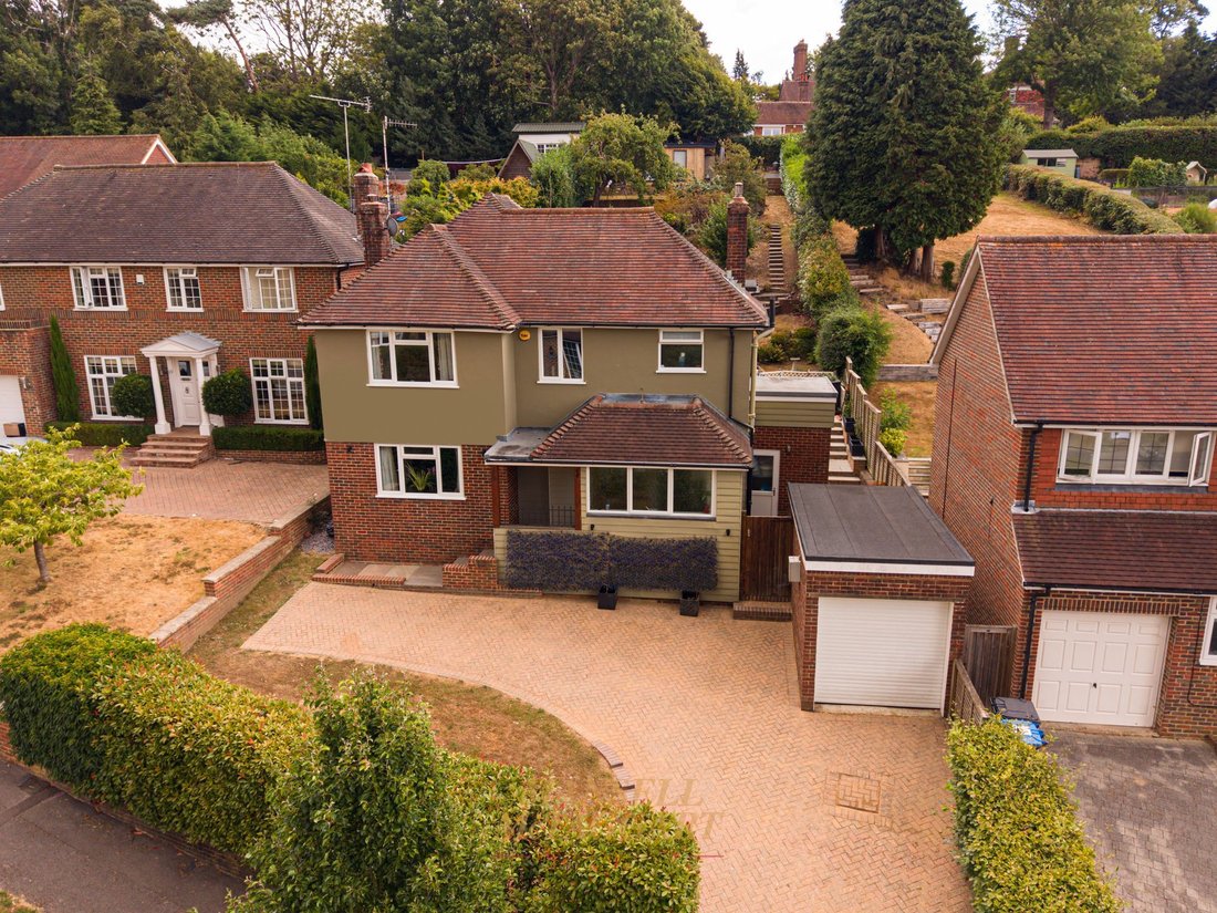 House in East Grinstead, England 1 - 18598311