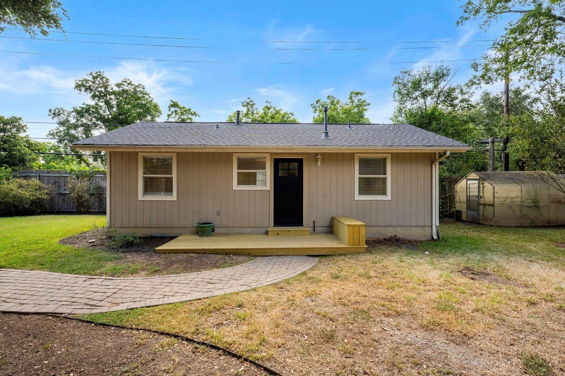 House in Austin, Texas, United States 4 - 18596976